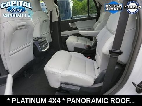 Used 2025 Ford Expedition Platinum AWD/4WD image 19