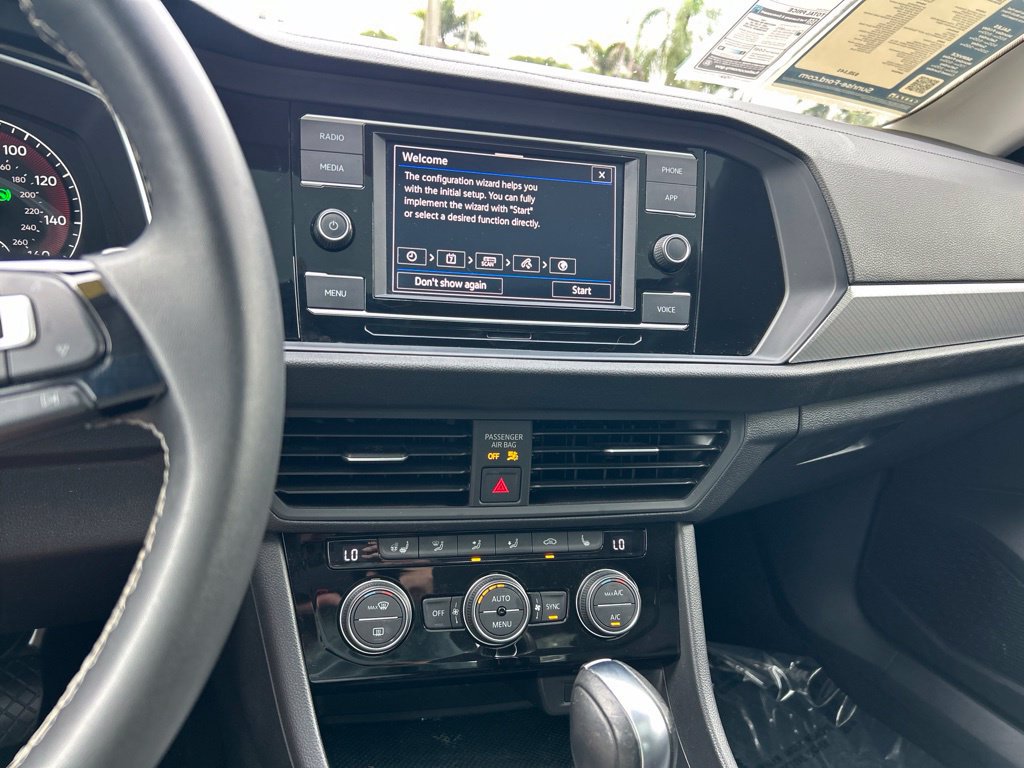 Used 2021 Volkswagen Jetta SE FWD image 31