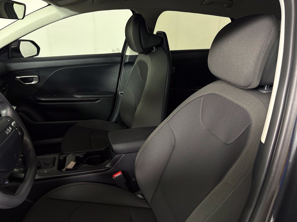 New 2026 Kia K4 FWD image 18