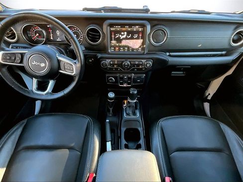 Certified 2022 Jeep Gladiator Overland w/ Popular Equipment Package image 14