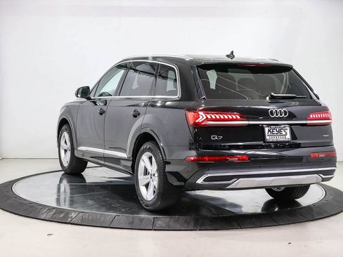 Used 2024 Audi Q7 2.0T Premium w/ Convenience Package AWD/4WD image 2