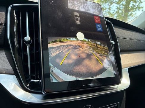 New 2026 Volvo XC90 B5 Core AWD/4WD image 34