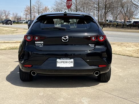 New 2026 MAZDA MAZDA3 Hatchback w/Premium Plus Pkg image 5