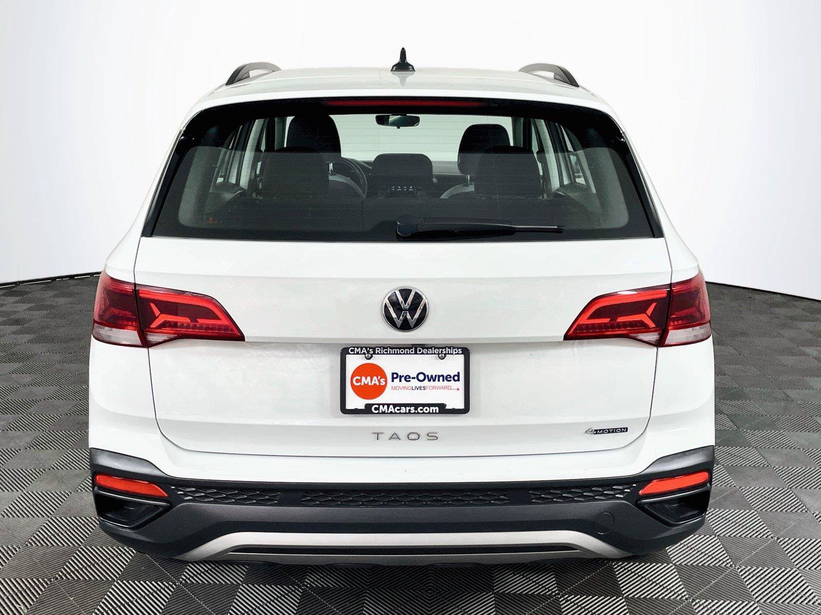 Used 2024 Volkswagen Taos S AWD/4WD image 7