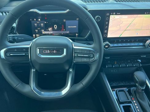 New 2025 GMC Canyon Elevation w/ Convenience Package image 11