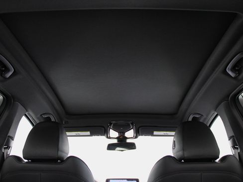 Used 2018 BMW X3 xDrive30i w/ Convenience Package image 71