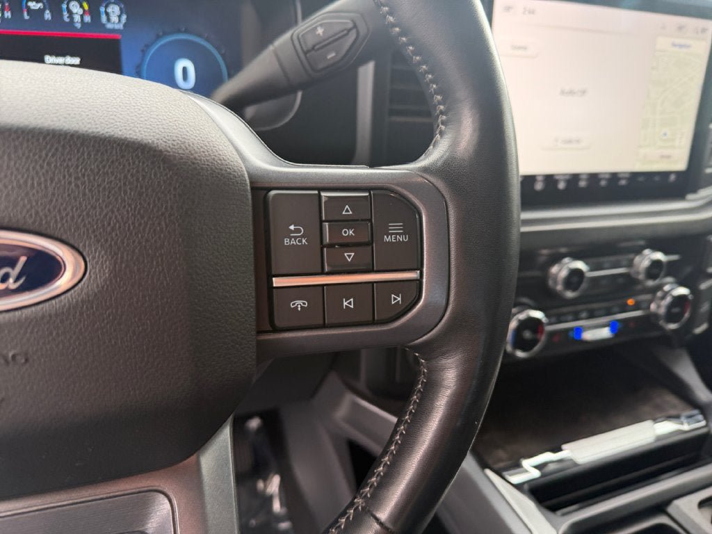 Used 2023 Ford F350 Lariat w/ Chrome Package AWD/4WD image 17