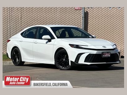 Used 2025 Toyota Camry SE