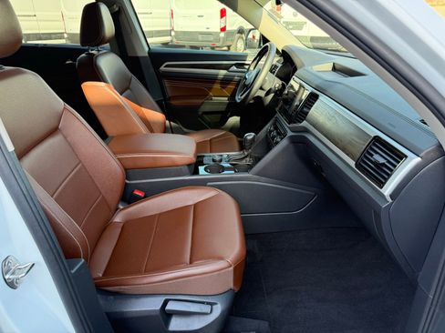 Used 2022 Volkswagen Atlas SE AWD/4WD image 9