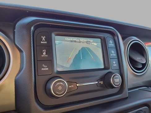 Used 2019 Jeep Wrangler Unlimited Sport S image 6