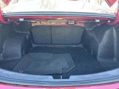 Used 2019 Chevrolet Malibu RS image 18