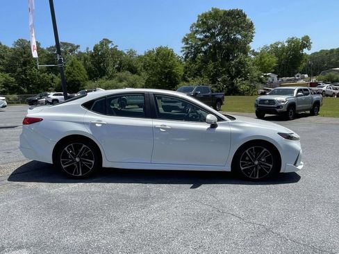 Used 2025 Toyota Camry XSE image 2