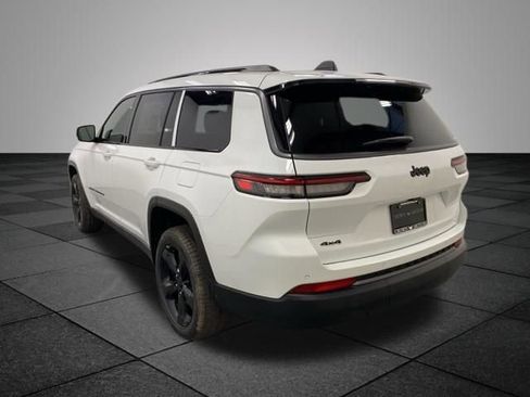 New 2026 Jeep Grand Cherokee L Limited AWD/4WD image 4