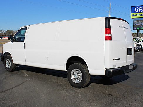 Used 2023 Chevrolet Express 2500 Extended w/ Driver Convenience Package image 5