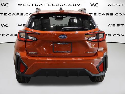 Used 2024 Subaru Crosstrek 2.0i Premium image 7