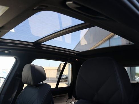 Used 2025 BMW X5 xDrive40i w/ Climate Comfort Package image 25