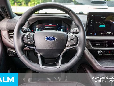Used 2026 Ford Explorer Platinum w/ LUX Leather Package AWD/4WD image 29