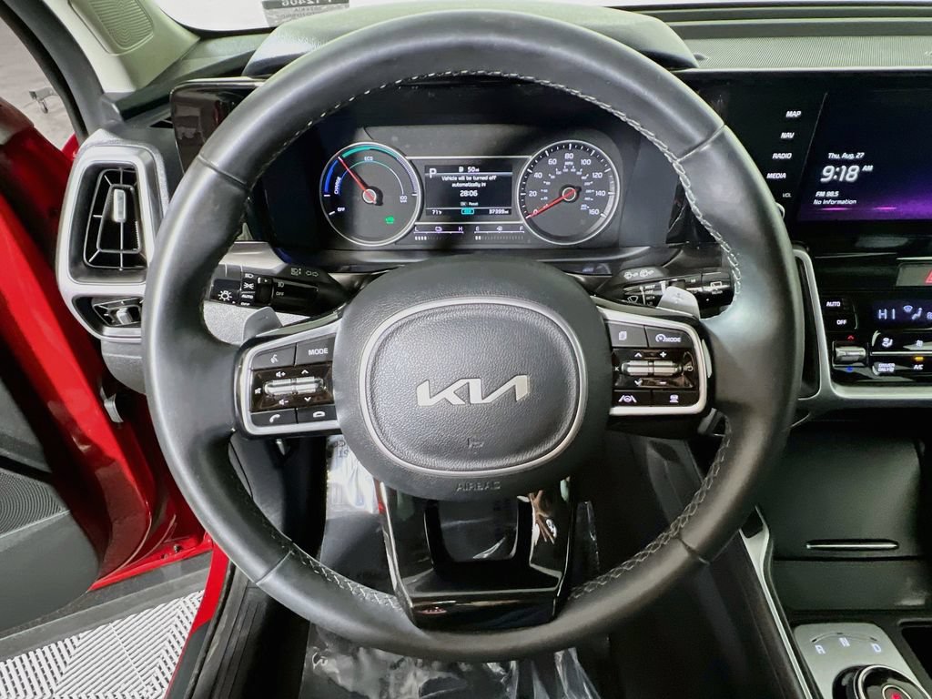 Used 2023 Kia Sorento EX AWD/4WD image 10