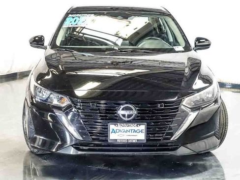 Used 2024 Nissan Sentra SV w/ All-Weather Package FWD image 6