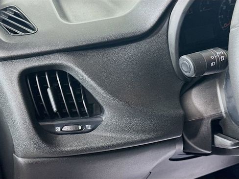 Used 2018 RAM ProMaster City Tradesman SLT image 11