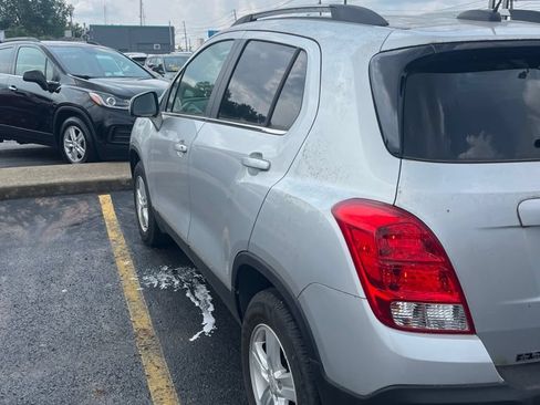 Used 2016 Chevrolet Trax LT AWD/4WD image 4