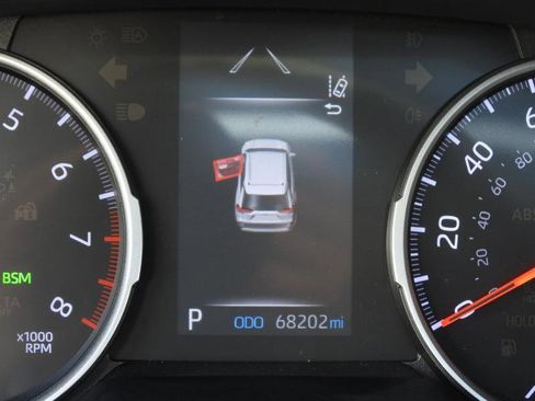 Used 2019 Toyota RAV4 XLE image 56