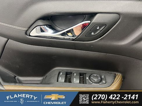 Used 2023 GMC Acadia SLE w/ Driver Convenience Package image 22