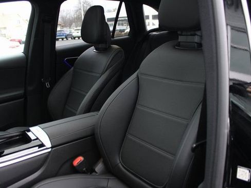 New 2026 Mercedes-Benz GLC 300 4MATIC image 29