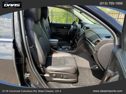 Used 2017 Chevrolet Traverse Premier image 27