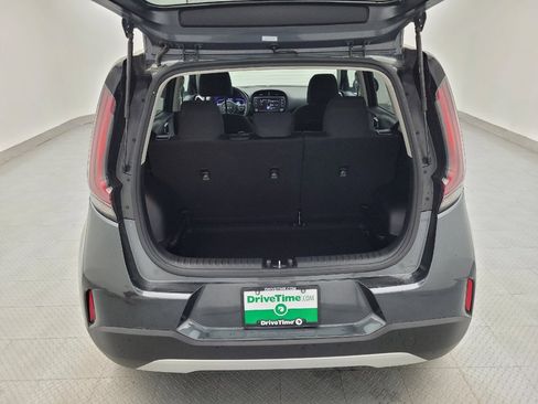 Used 2025 Kia Soul S image 29