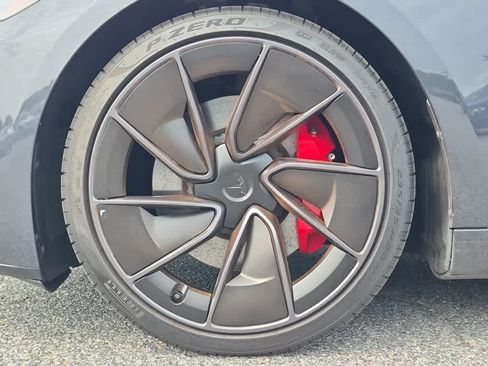 Used 2025 Tesla Model 3 Performance AWD/4WD image 8