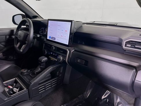 Certified 2025 Toyota 4Runner TRD Sport Premium AWD/4WD image 25