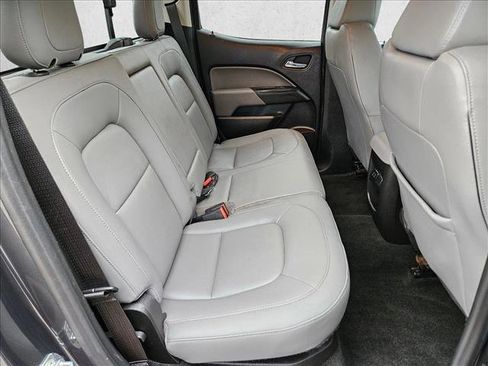 Used 2016 Chevrolet Colorado LT w/ Luxury Package, Chrome AWD/4WD image 19