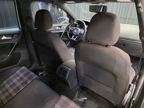 Used 2017 Volkswagen GTI S FWD image 34