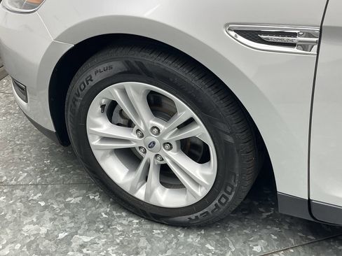 Used 2017 Ford Taurus SEL w/ Equipment Group 201A image 29