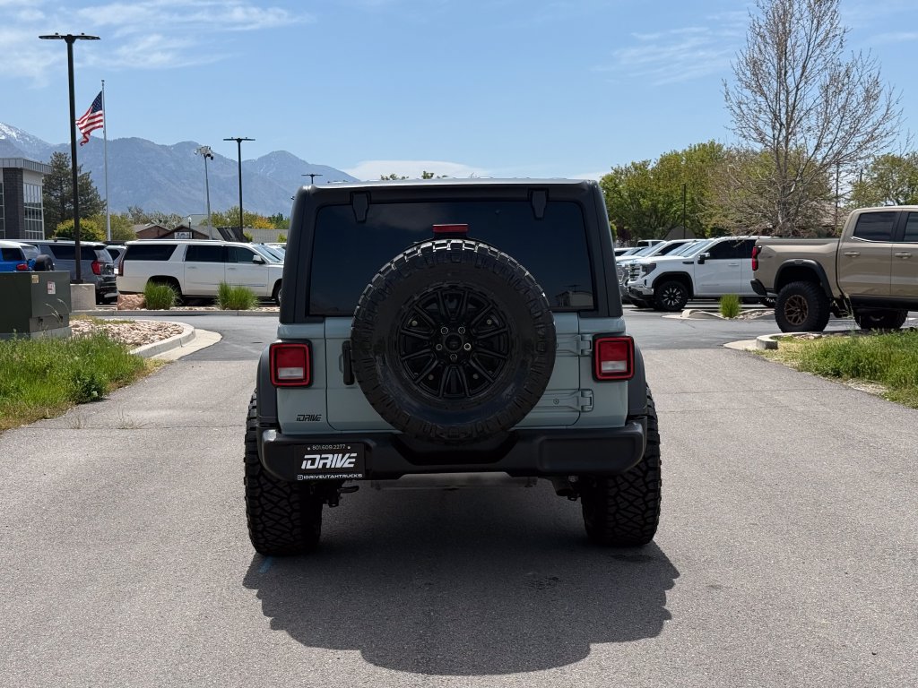 Used 2024 Jeep Wrangler Unlimited Sport AWD/4WD image 8