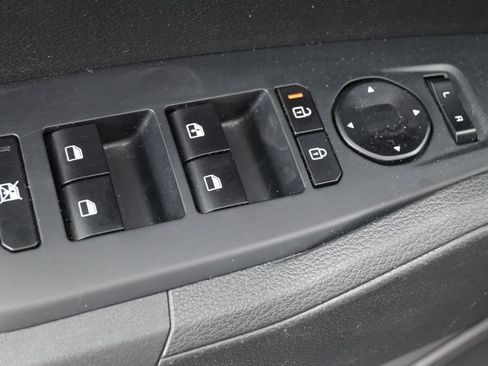 Used 2026 Kia Sportage LX FWD image 25