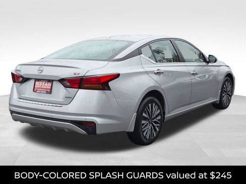 Certified 2023 Nissan Altima 2.5 SV AWD/4WD image 7