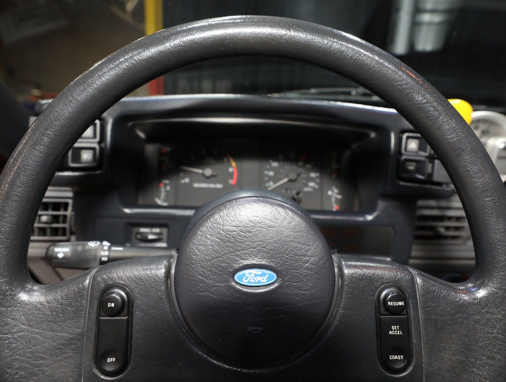 Used 1987 Ford Mustang GT RWD image 66