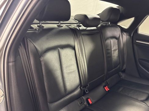 Used 2018 Audi A3 2.0T Premium image 25