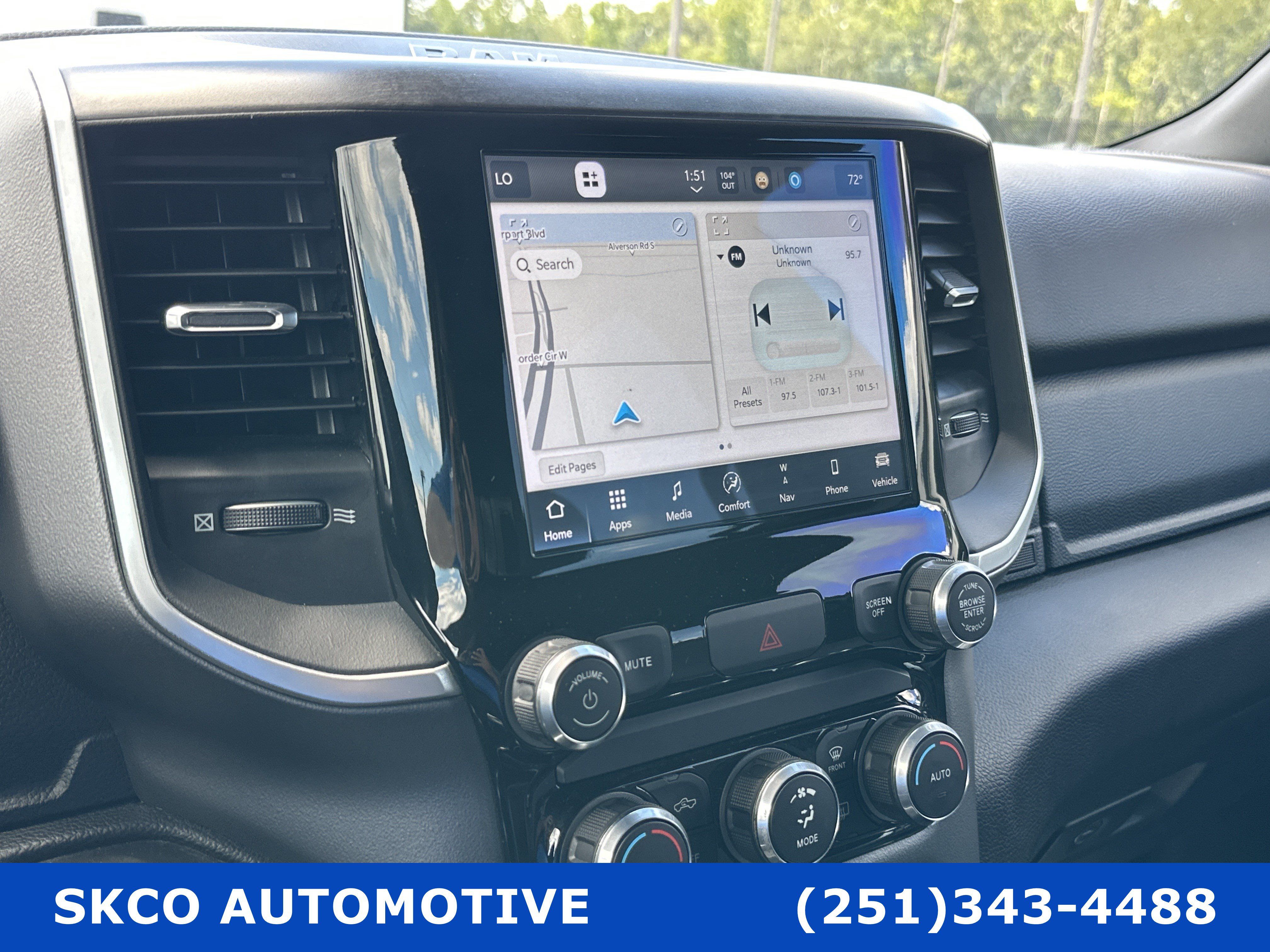 Used 2022 RAM 1500 Big Horn RWD image 15