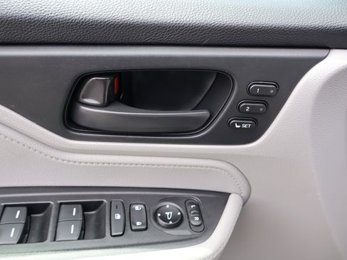 Used 2018 Honda Odyssey EX-L image 14
