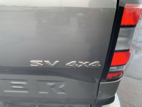 Used 2024 Nissan Frontier SV w/ SV Convenience Package image 7