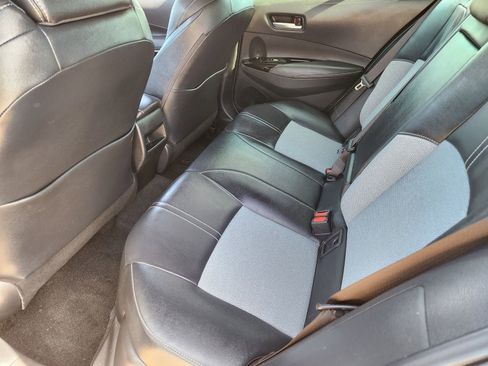 Used 2022 Toyota Corolla XSE image 33