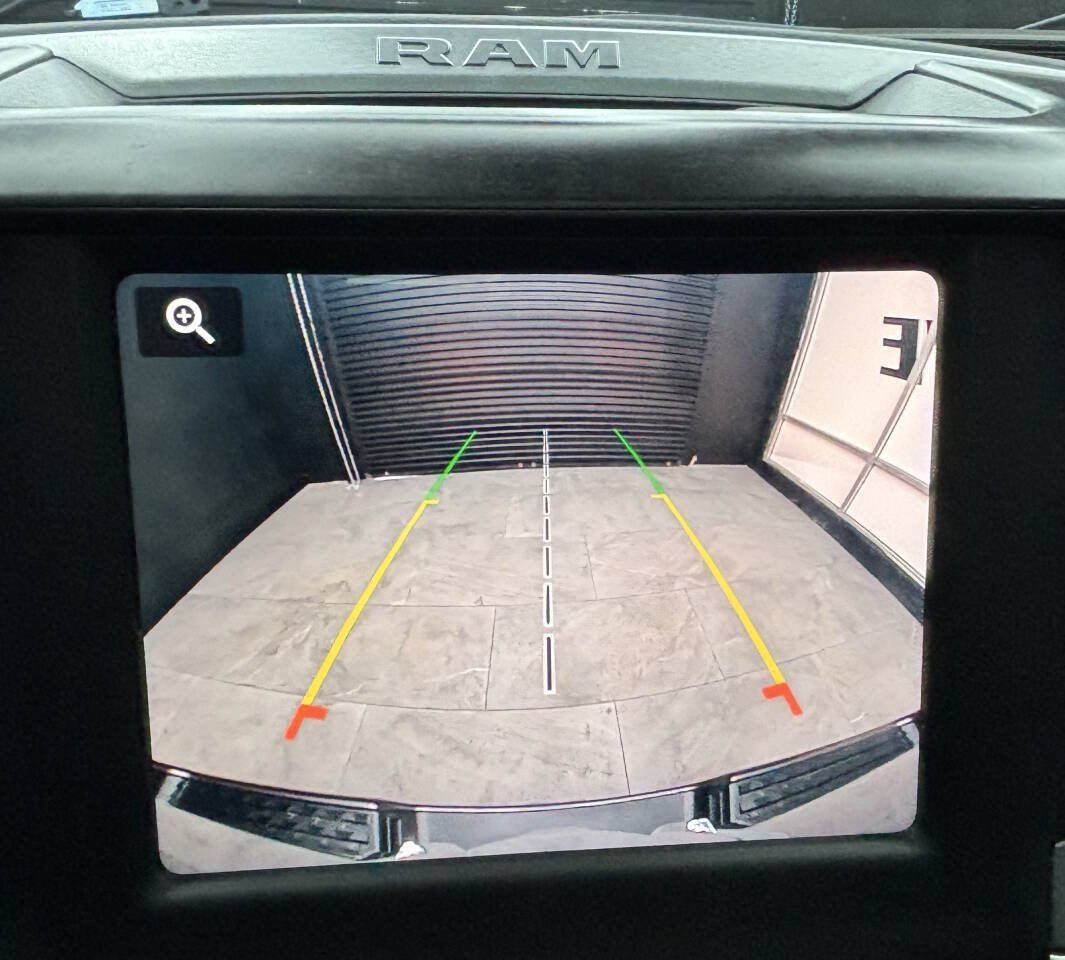 Used 2022 RAM 1500 Big Horn AWD/4WD image 29