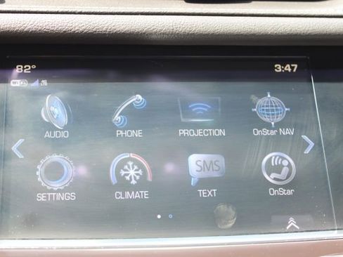 Used 2019 Cadillac XT5 FWD image 26