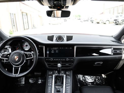 Used 2020 Porsche Macan S AWD/4WD image 13