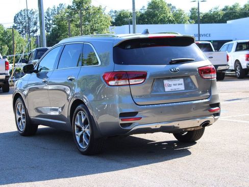 Used 2017 Kia Sorento SX FWD image 6