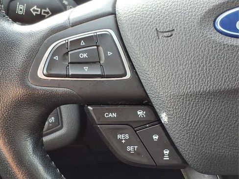 Used 2019 Ford Escape SEL AWD/4WD image 27