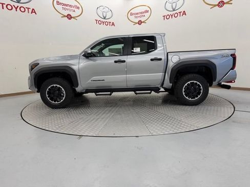 New 2026 Toyota Tacoma TRD Off-Road AWD/4WD image 5